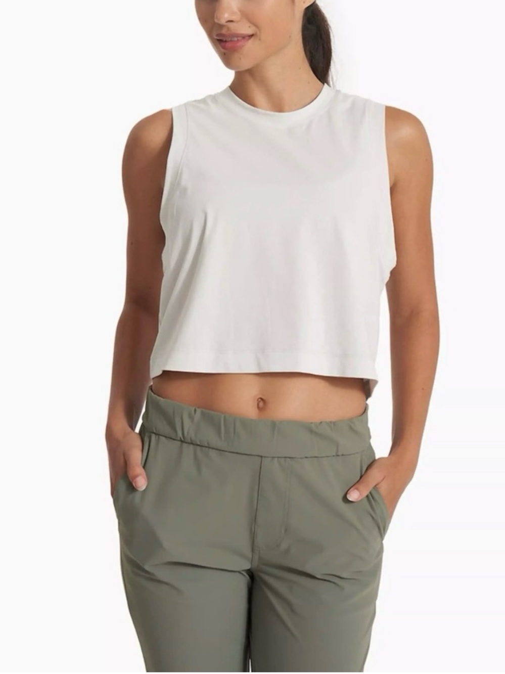 Vuori Feather Crop Tank